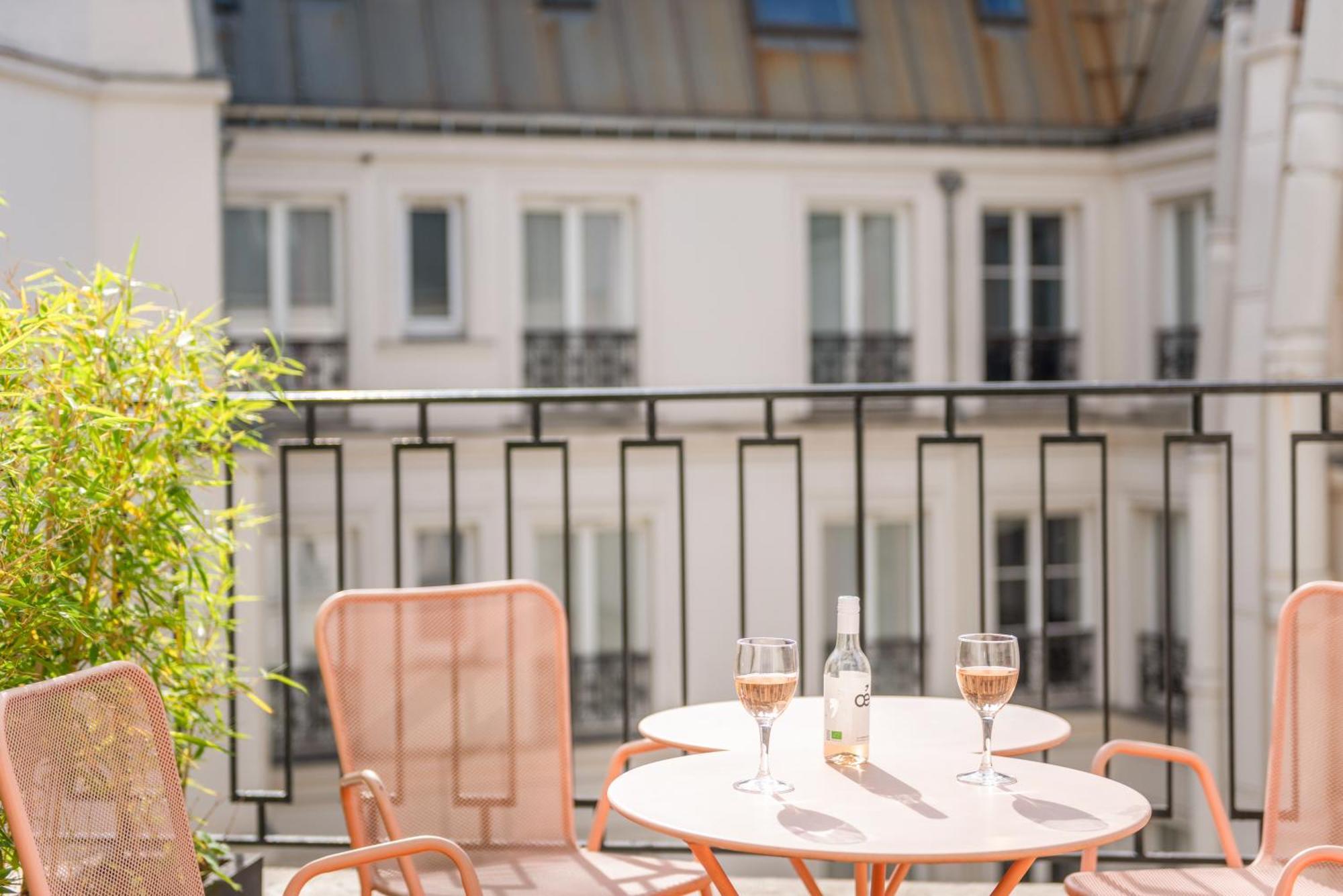 Suites&Hôtel Helzear Champs-Elysées Paris Exterior foto